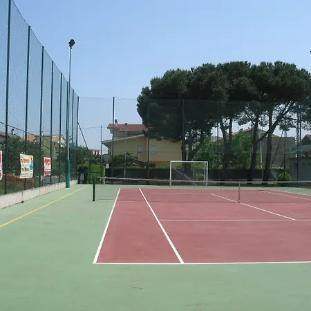 Miramare Szálloda 3*