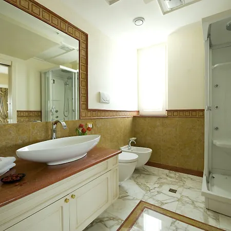 Miramare Szálloda San Silvestro