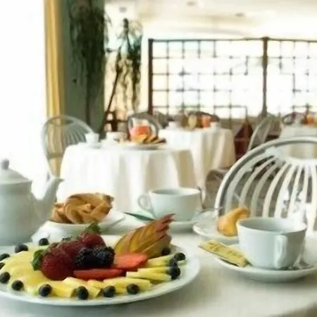 Miramare 酒店 San Silvestro (Pescara)