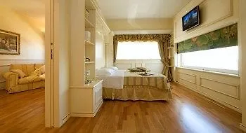 Miramare Отель 3*