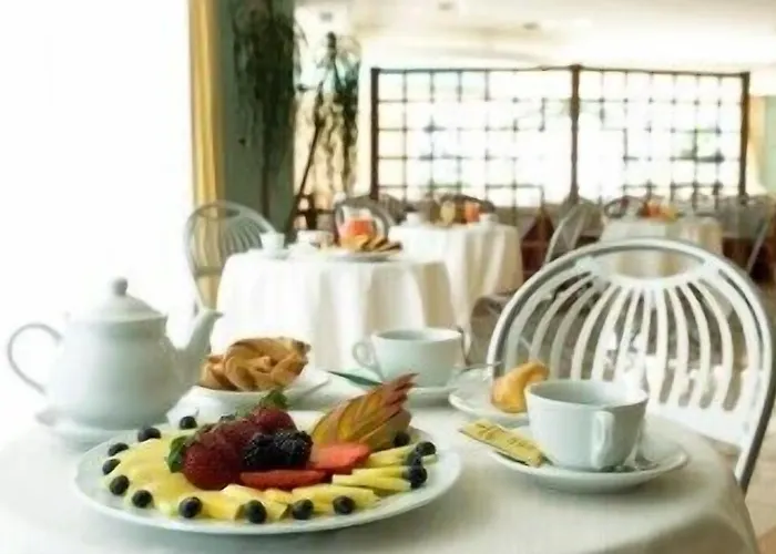 Miramare Отель San Silvestro (Pescara)